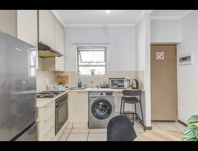 1 BEDROOM APARTMENT FOR SALE IN PAULSHOF